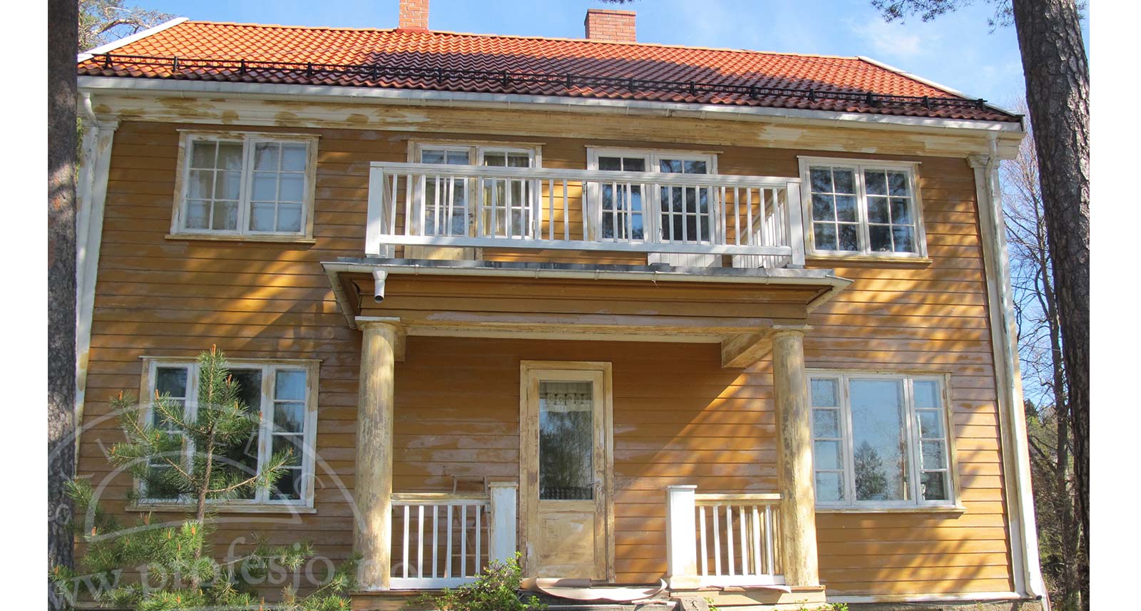 husmaling-maling-hus-gul-farge-oslo