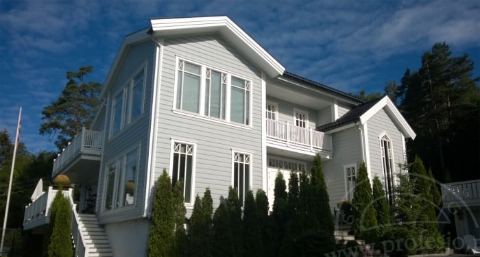 Hus i Oslo hvor underetasjen er malt utvendig Malerfirma oslo - husmaling maler oslo